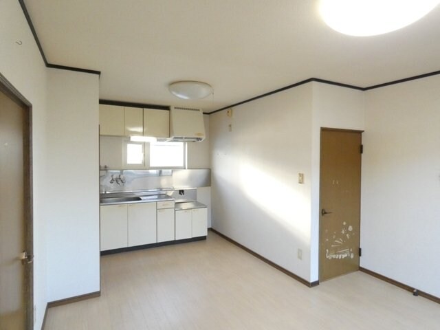 第二浅里ハイツの物件内観写真