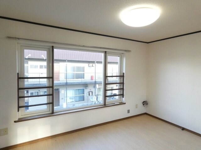 第二浅里ハイツの物件内観写真