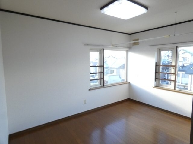 第二浅里ハイツの物件内観写真