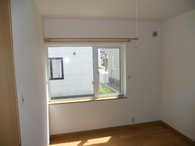 四丁目ハイツの物件内観写真