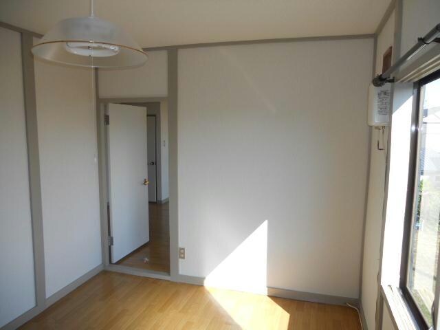 プレイス・ピア鶴野の物件内観写真