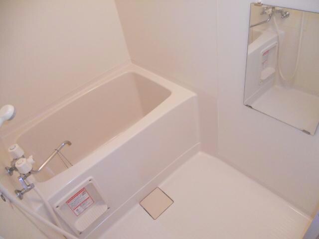 プレイス・ピア鶴野の物件内観写真