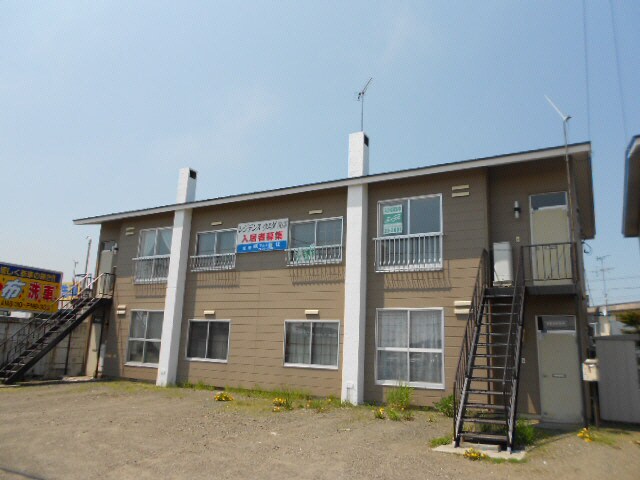 レジデンスウエダＮｏ．３の物件外観写真