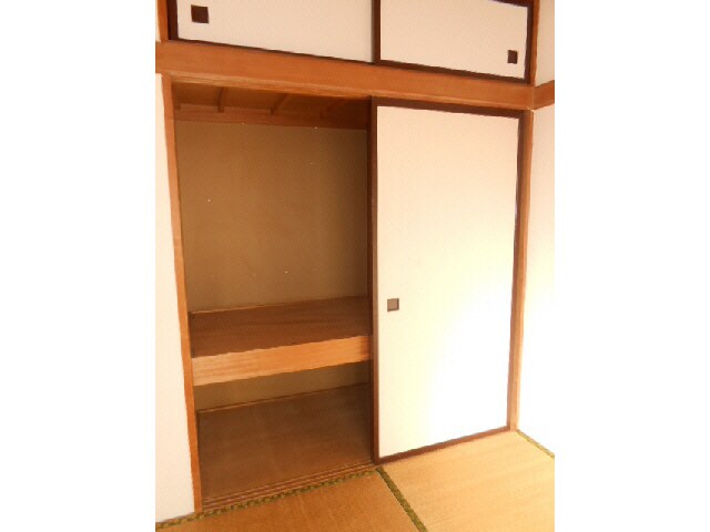 レジデンスウエダＮｏ．３の物件内観写真