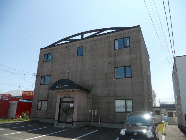 メゾンリリーの物件外観写真