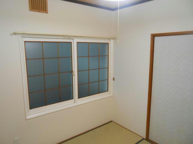 ハッピーハイツの物件内観写真