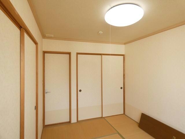 ザアレンジコウの物件内観写真