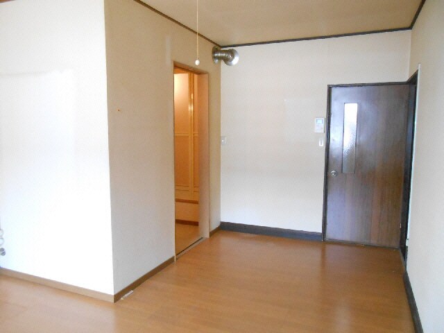 大王マンションの物件内観写真