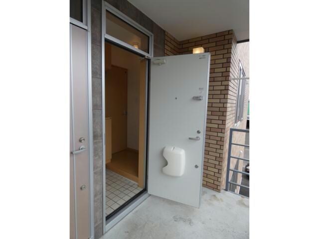 プラザハウスⅡの物件内観写真