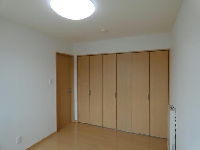 プラザハウスⅡの物件内観写真