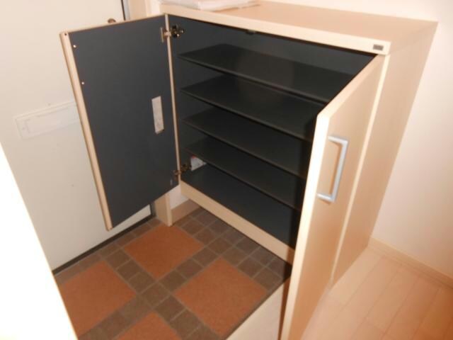 プラザハウスⅢの物件内観写真