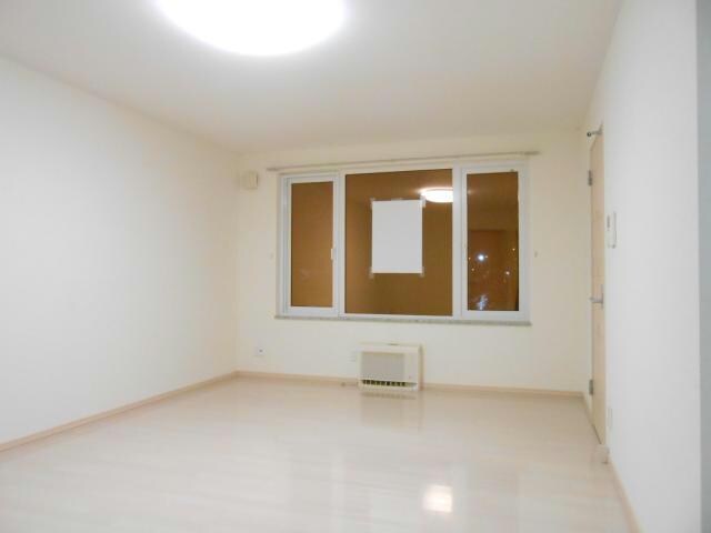 プラザハウスⅢの物件内観写真