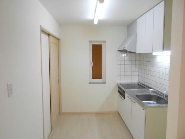 プラザハウスⅢの物件内観写真