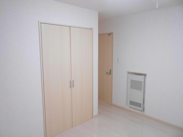 プラザハウスⅢの物件内観写真