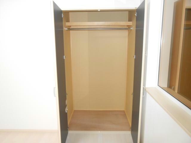 プラザハウスⅢの物件内観写真