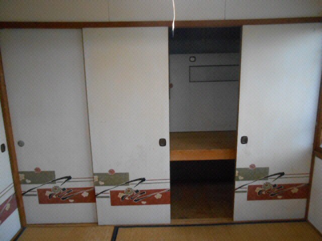 ハウスニクスの物件内観写真