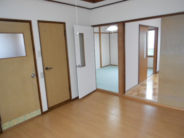 共栄ハイツの物件内観写真