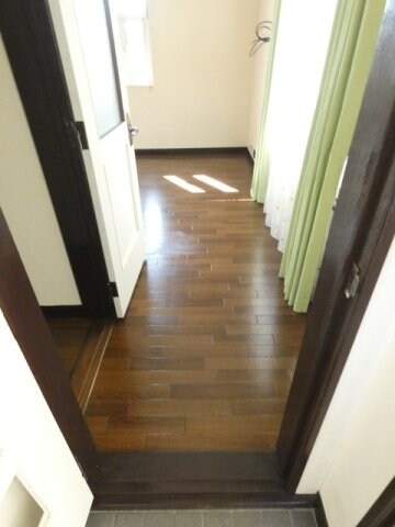 愛国西3-8-1の物件内観写真