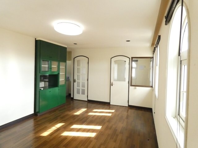 愛国西3-8-1の物件内観写真