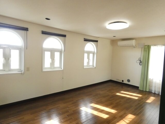 愛国西3-8-1の物件内観写真