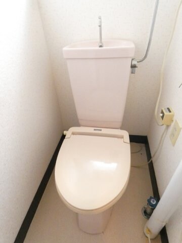 愛国西3-8-1の物件内観写真