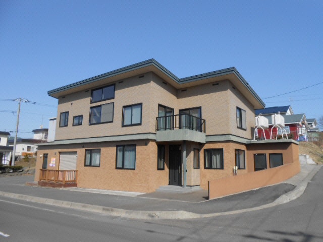 柏西６－１４テラスハウスの物件外観写真