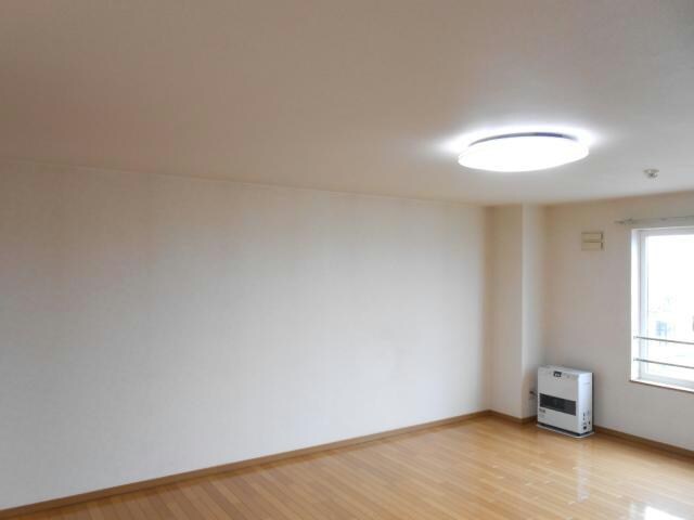 アヴァンツァーレ昭和の物件内観写真