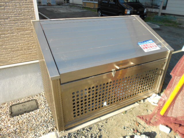 レオパレス丹頂の物件外観写真