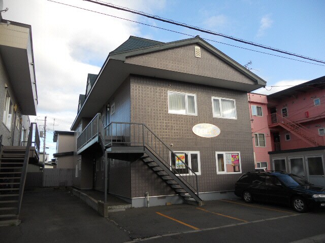 カーサドルチェの物件外観写真