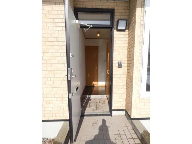 メゾンリラＡの物件内観写真