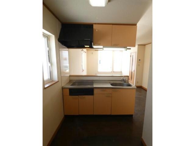 メゾンリラＡの物件内観写真