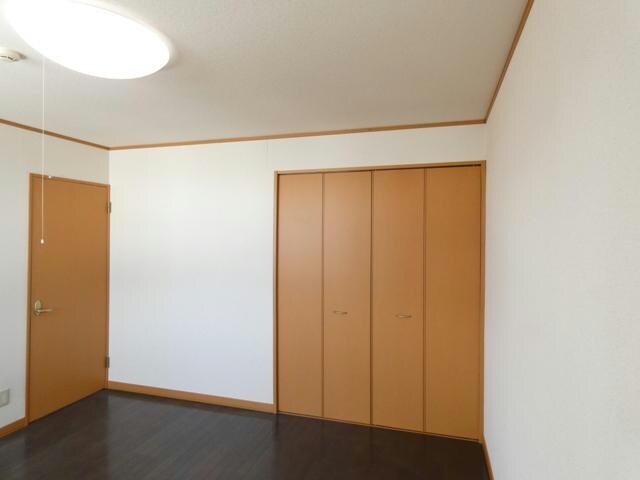 メゾンリラＡの物件内観写真