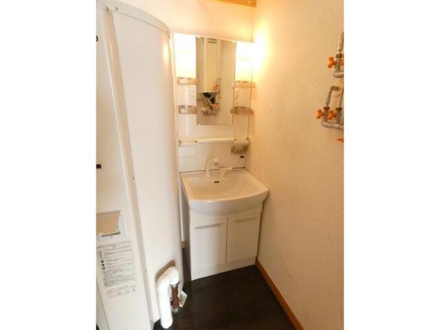 メゾンリラＡの物件内観写真