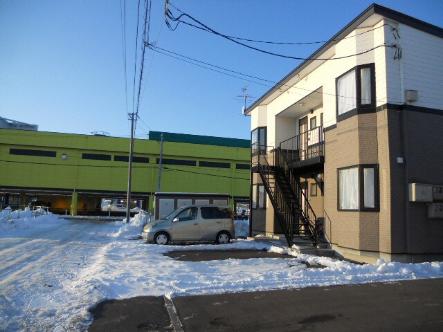 来人館　昭和の物件外観写真