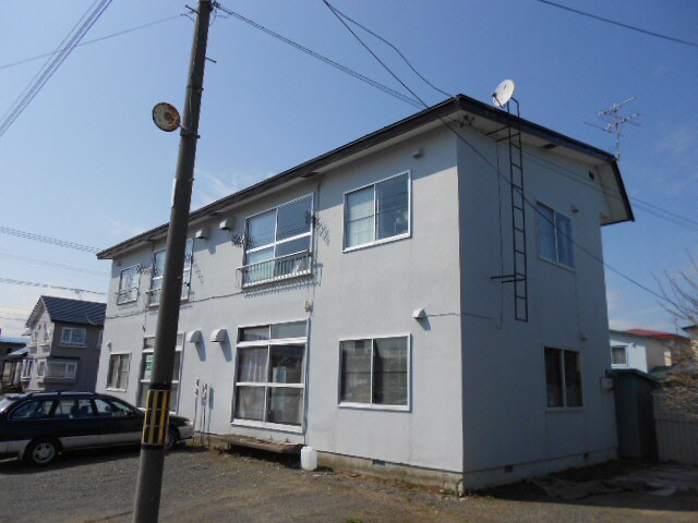 ひまわりハイツⅡ（鳥取北）の物件外観写真