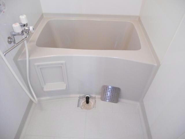 ロイヤルガーデンの物件内観写真