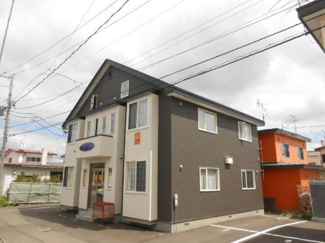 愛国ビレッジ６号館の物件外観写真