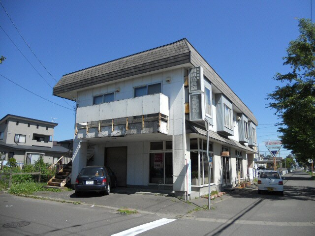 月田マンションの物件外観写真