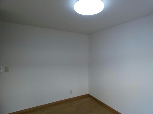 ハイツエミールⅠの物件内観写真