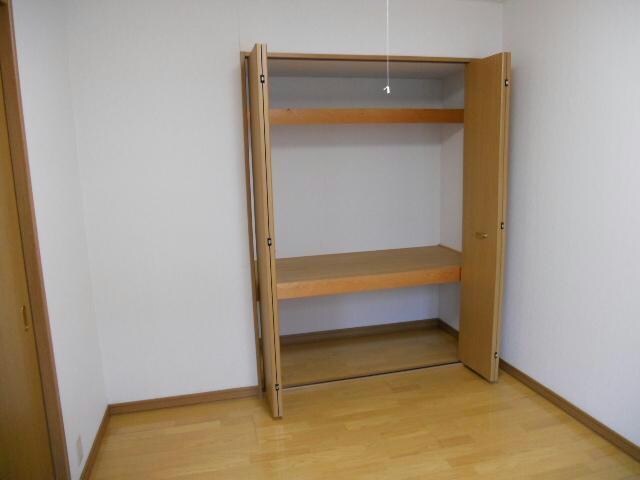 ホワイトパレスの物件内観写真