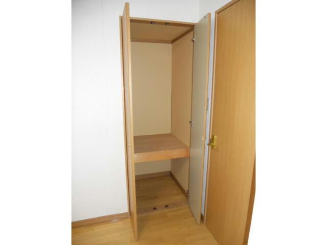 ホワイトパレスの物件内観写真