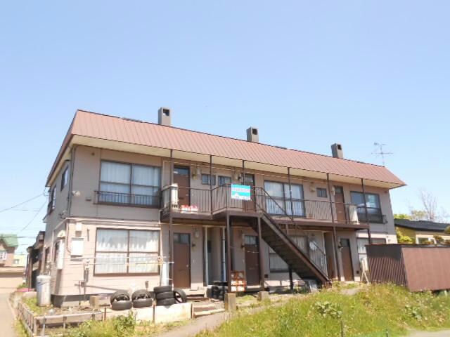 菅マンションの物件外観写真