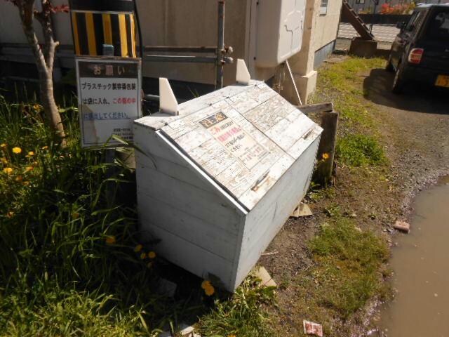 シャルロット愛国の物件外観写真