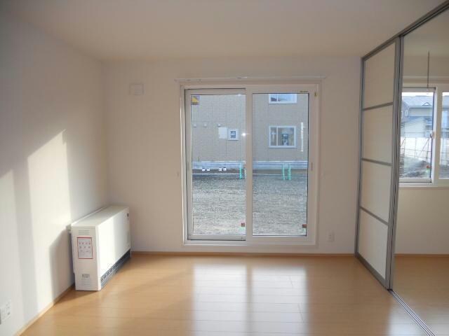 プレシャスコートＡの物件内観写真