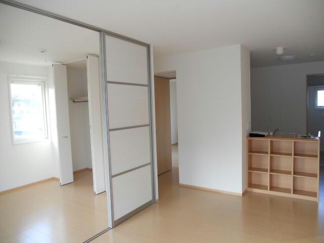 プレシャスコートＡの物件内観写真