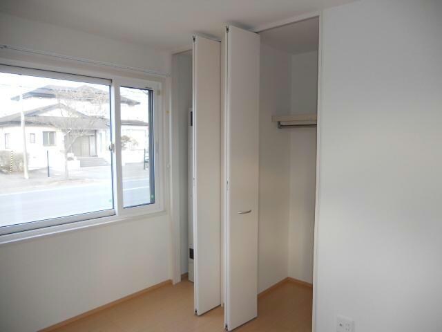 プレシャスコートＡの物件内観写真