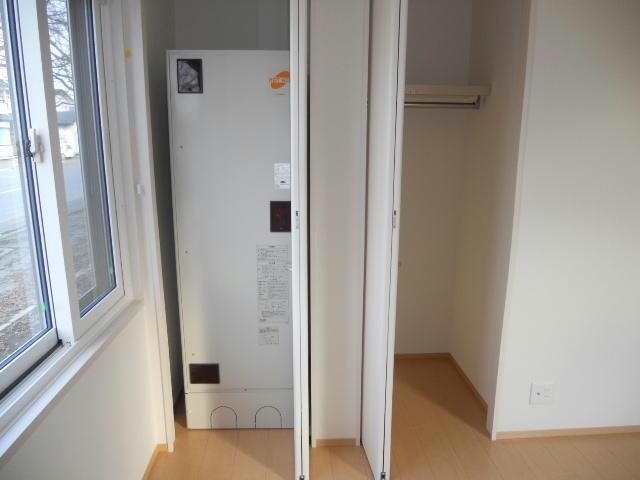 プレシャスコートＡの物件内観写真