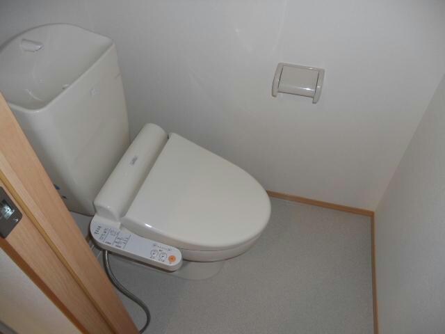 プレシャスコートＡの物件内観写真