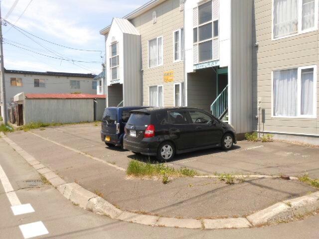 フラワーマンションⅤの物件外観写真