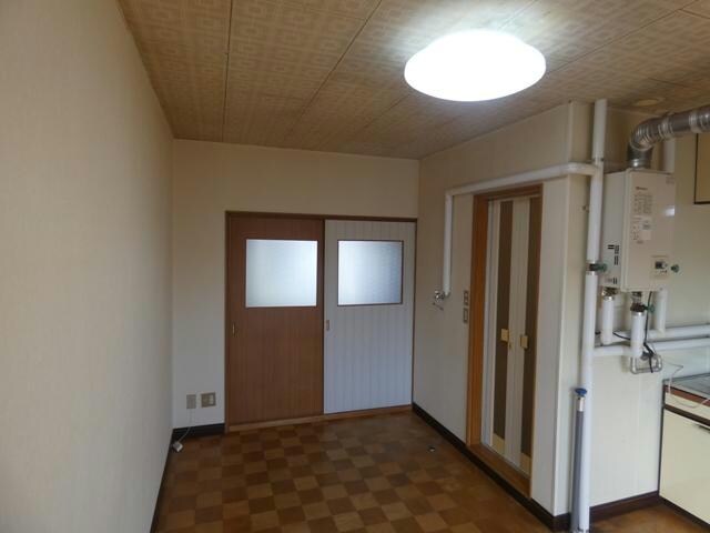 スカイハイツ（愛国西）の物件内観写真